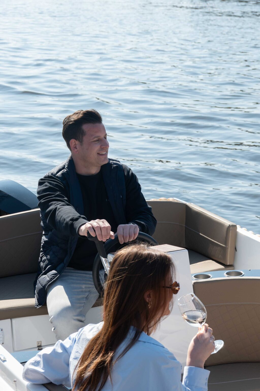 8 GIANT - boot zwart